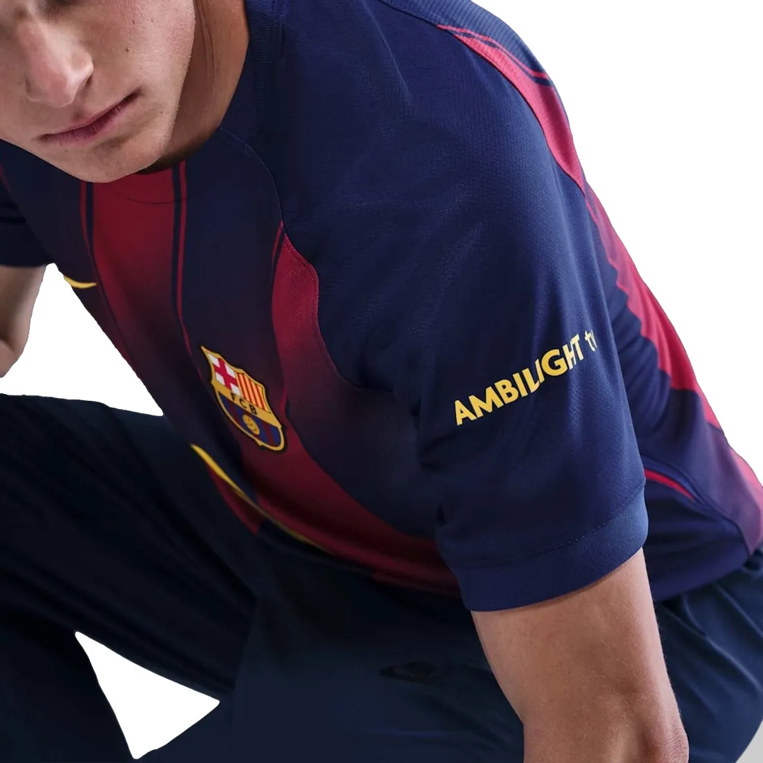 Camisa masculina Nike FC Barcelona vista frontal destacando ajuste e tecido